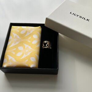 BRAND NEW Small Scarf 100% Silk with a Scarf Buckle Ring MOTHER'S DAY GIFT